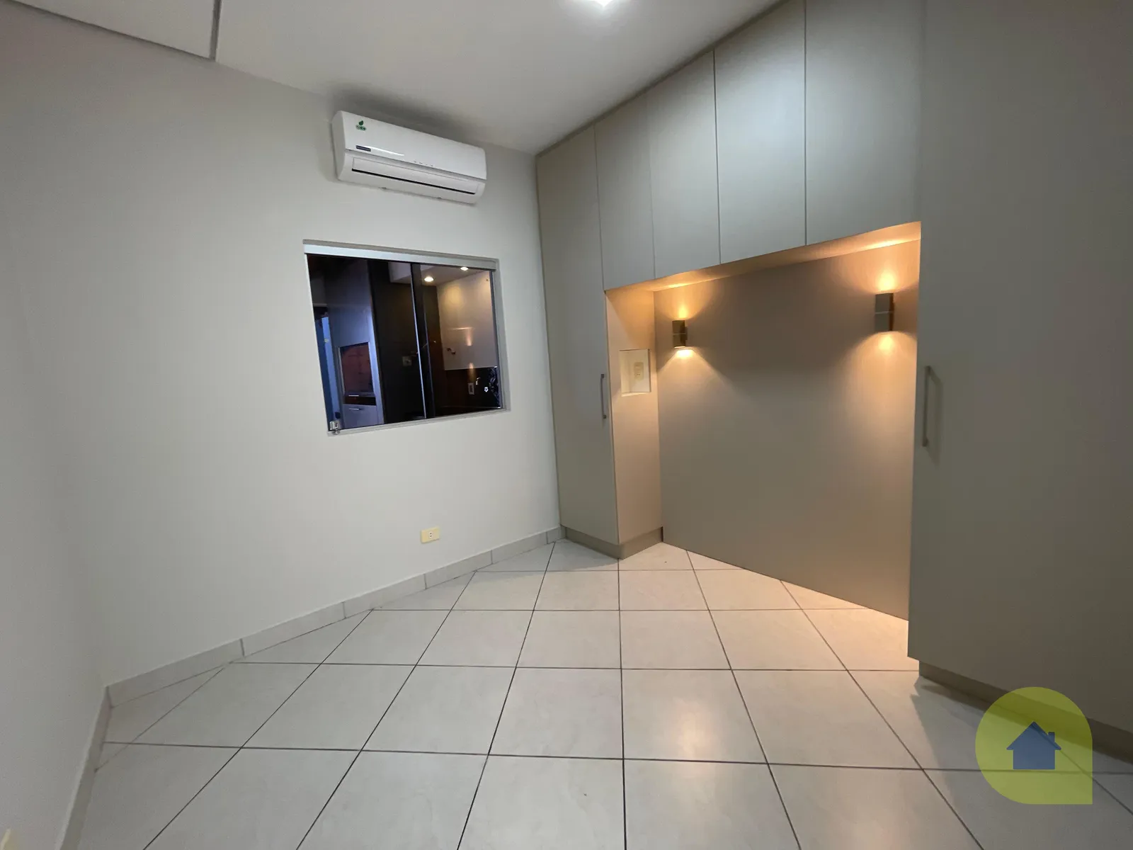 VENDO DUPLEX A 5 MINUTOS DEL SHOPPING DEL SOL