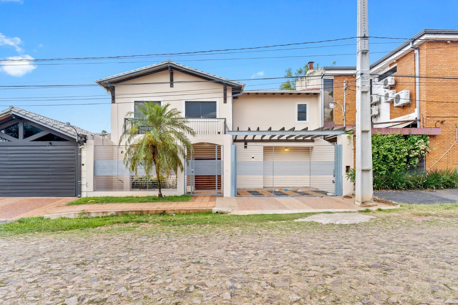 Casa en venta | Cuarto Barrio, Luque