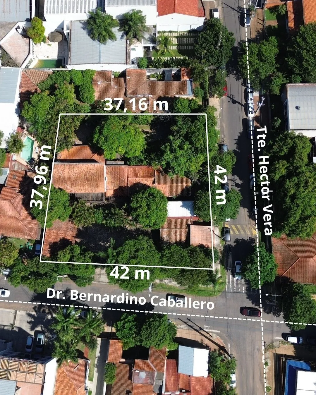 En venta terreno de 1.580m2 en Ycua Sati - Asunción